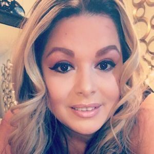 Meet your Posher, Carol